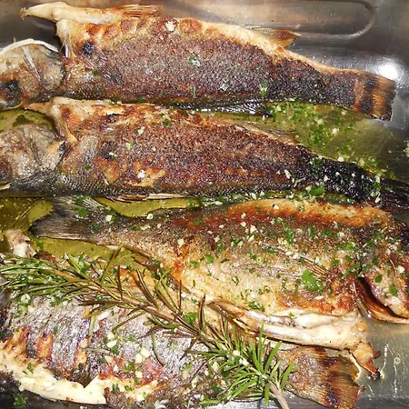 In With Scenic Roof Terrace Apartament Matulji